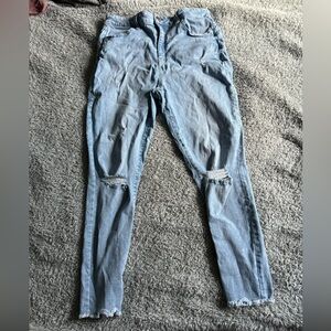 Women’s ripped jeans